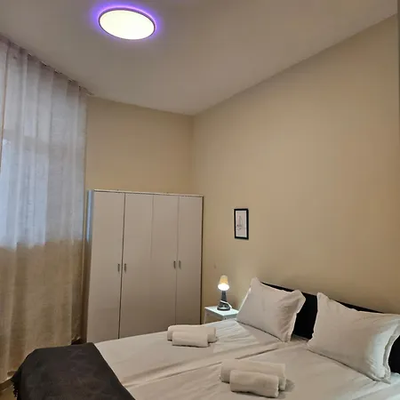 Apartmán Azur - Self Check-in And 2 Bikes Burgas City
