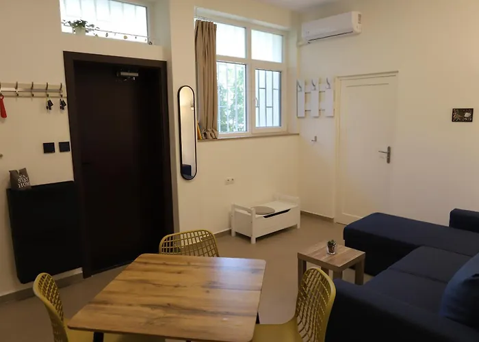 Apartman Azur - Self Check-in And 2 Bikes Burgasz