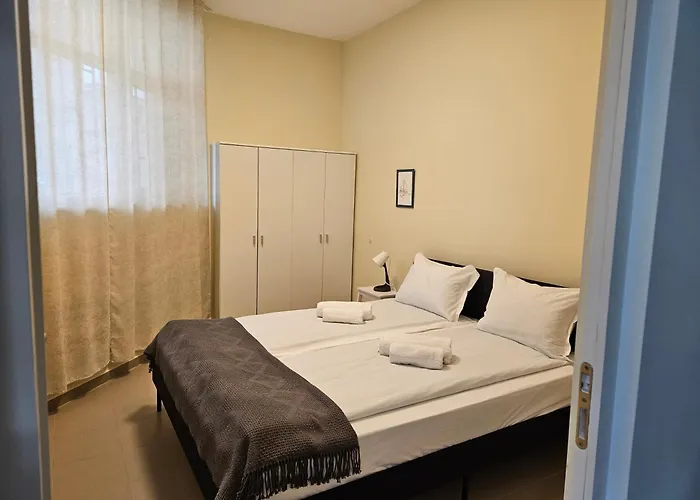 Azur - Self Check-in And 2 Bikes Apartman