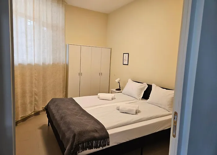 Apartman Azur - Self Check-in And 2 Bikes Burgasz
