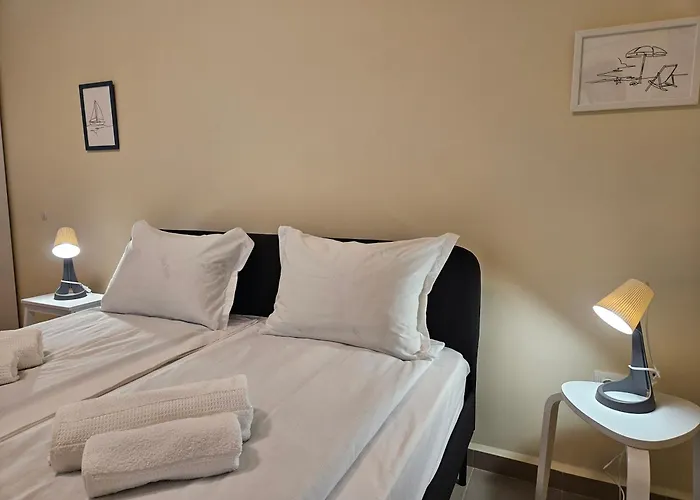 Apartman Azur - Self Check-in And 2 Bikes Burgasz