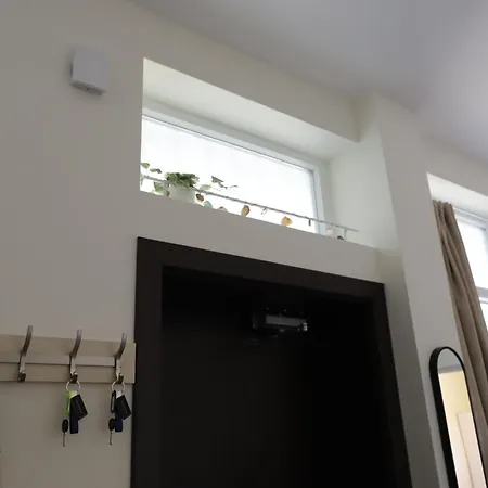 Azur - Self Check-in And 2 Bikes Apartment