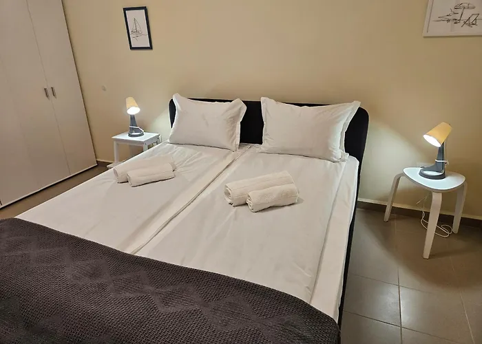 Azur - Self Check-in And 2 Bikes Apartment *